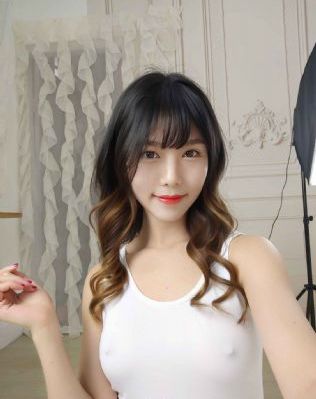 欧美aaaav免费大片_1080P电影完整版在线观看